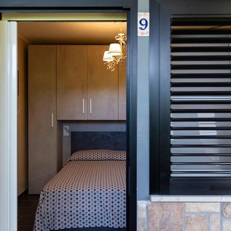 B&B Appartamenti L'Anfora 스펠론가 외부 사진
