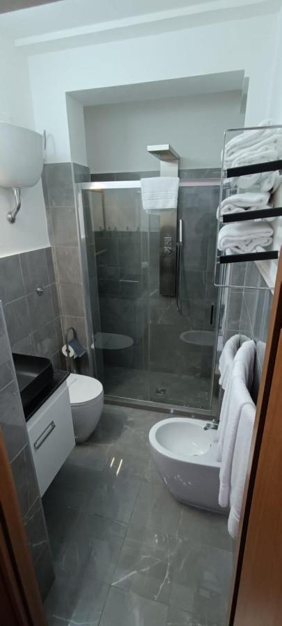 B&B Appartamenti L'Anfora 스펠론가 외부 사진
