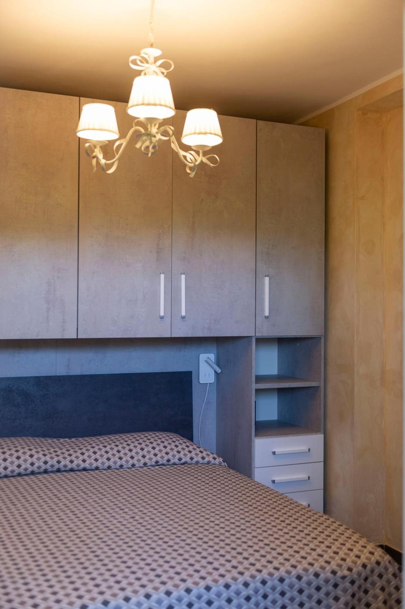 B&B Appartamenti L'Anfora 스펠론가 외부 사진