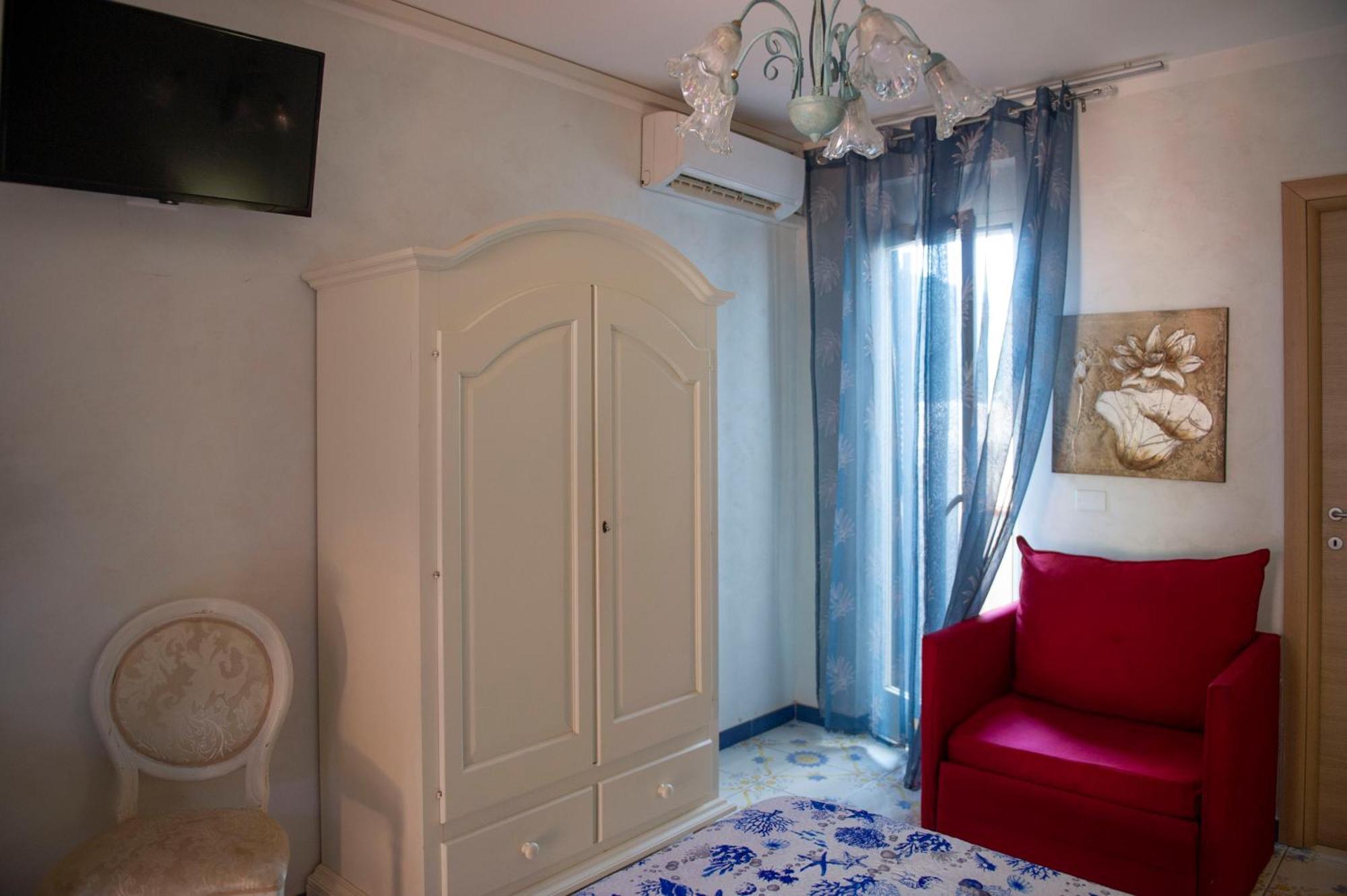 B&B Appartamenti L'Anfora 스펠론가 외부 사진