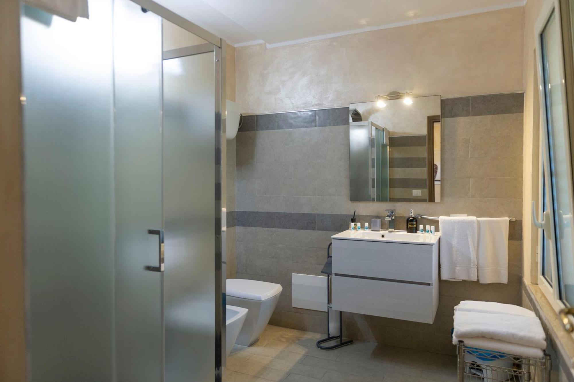 B&B Appartamenti L'Anfora 스펠론가 외부 사진