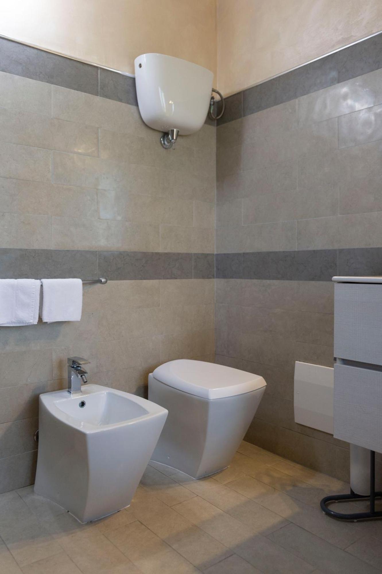 B&B Appartamenti L'Anfora 스펠론가 외부 사진