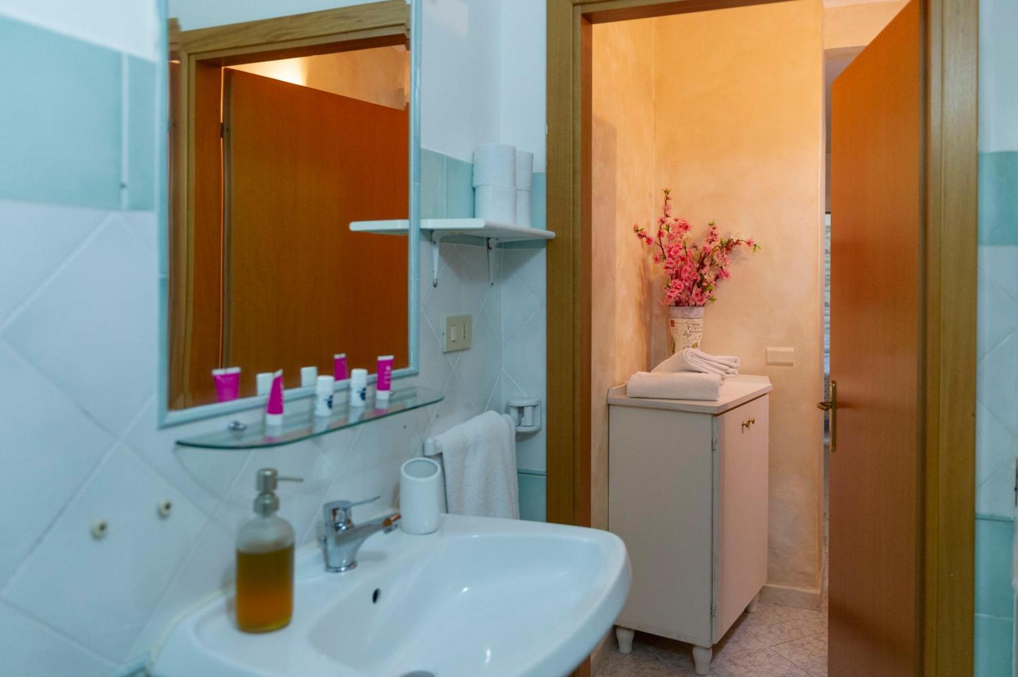 B&B Appartamenti L'Anfora 스펠론가 외부 사진